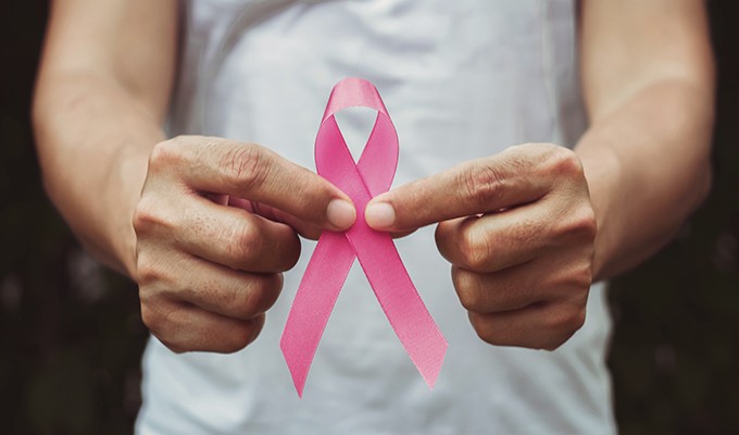 Câncer de mama: crescem casos da doença entre os homens; entenda