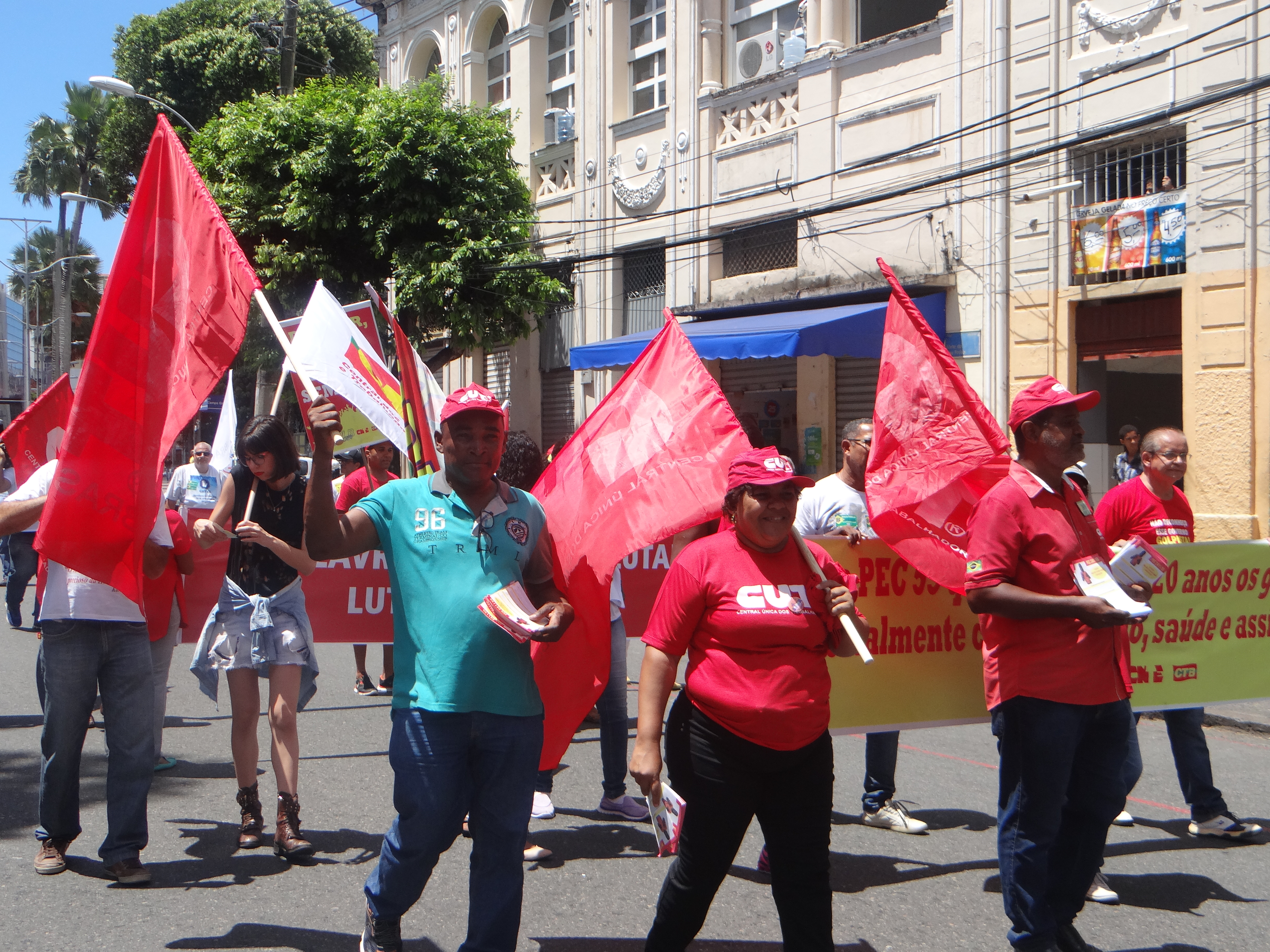 Sinttel participa de ato no Dia Nacional de Luta