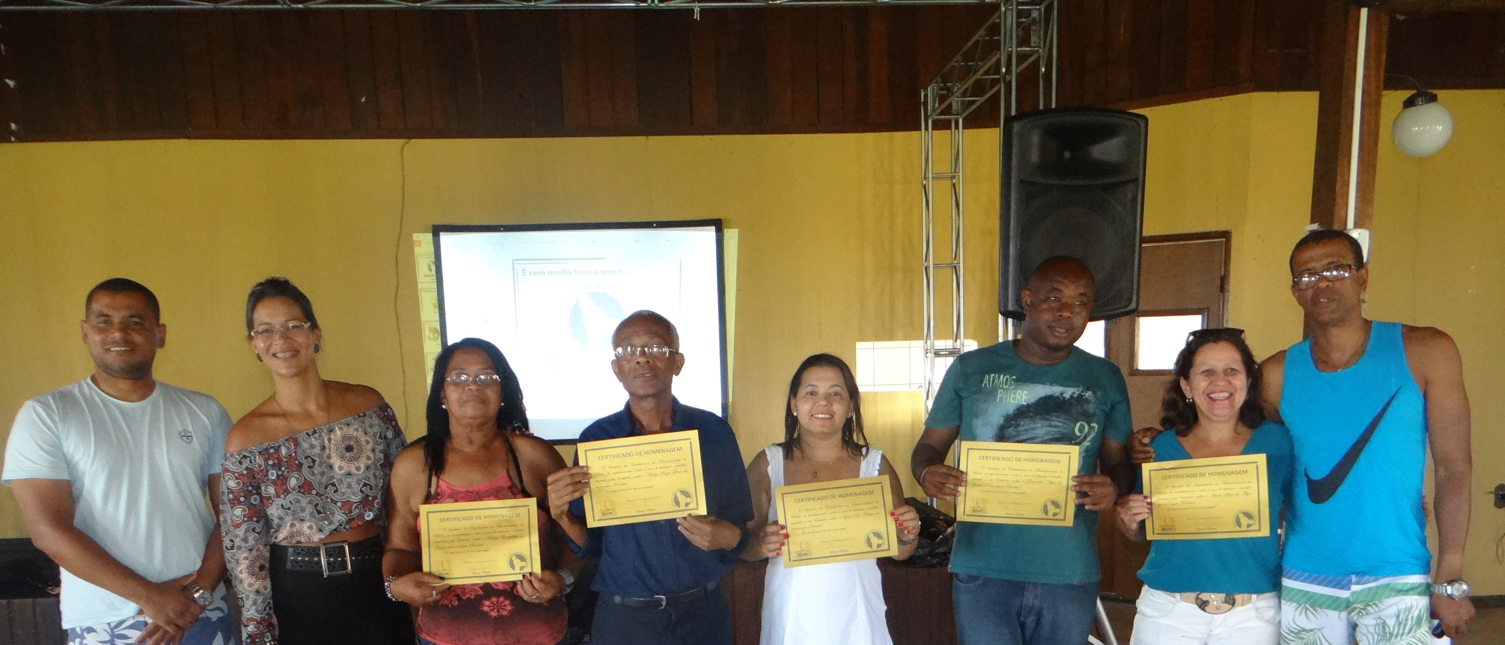 Funcionários do Sinttel são homenageados pela diretoria